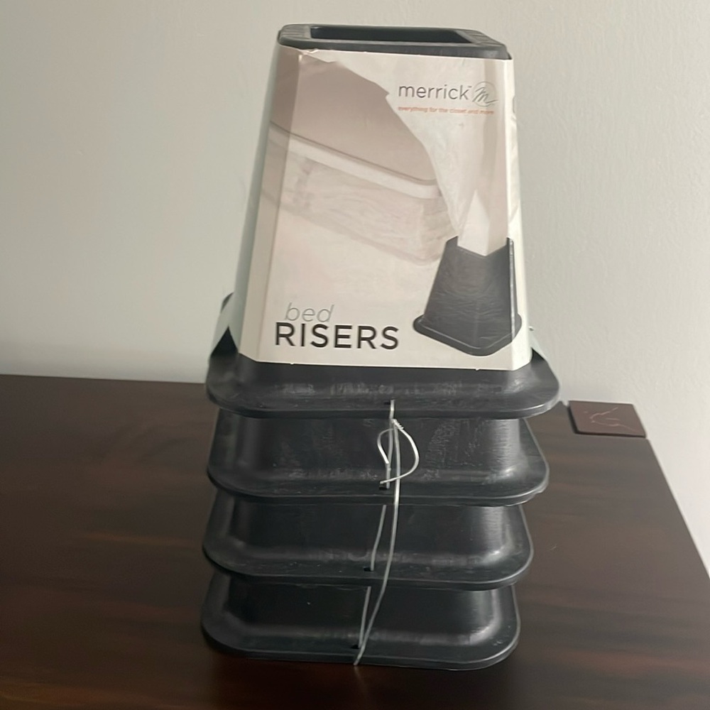 Bed Risers (set of 4)